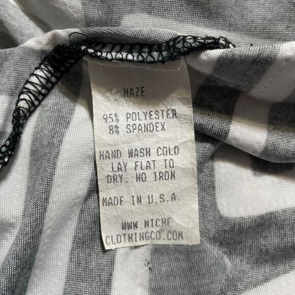 Niche Nilgun Size Medium Top Blouse Abstract Wearable Art - Picture 5 of 5